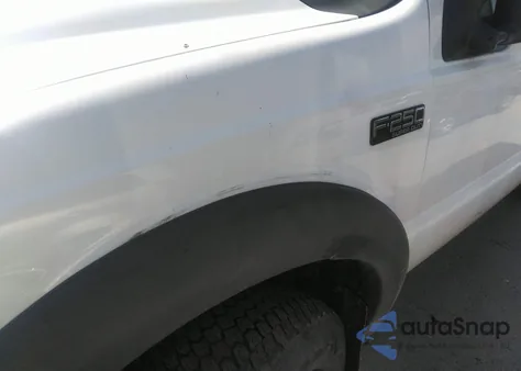 2004 Ford F-250 Lariat/Xl/Xlt from USA, damaged, VIN 1FTNX21L54EE03082